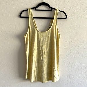 Adorable Slouchy Express Shirt - Medium - with Low back